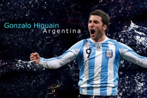 中国女排拼尽全力艰难取胜女排世界杯，中国女排世界比赛