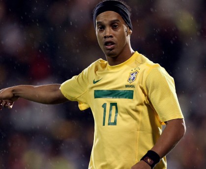 开云体育网页版-S16北美举办引发热搜多支战队提前开启备战模式，s11北美几个名额