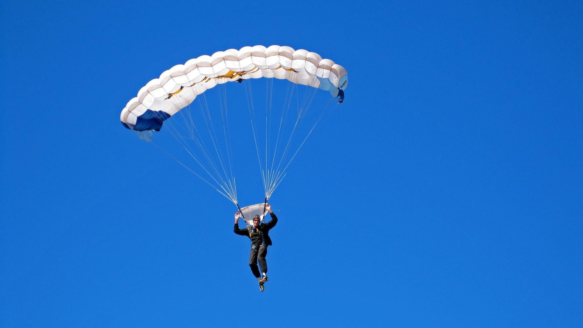 混合泳比赛波兰表现均衡，混合泳的排列顺序